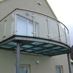 Balcon arrondi en acier sur mesure